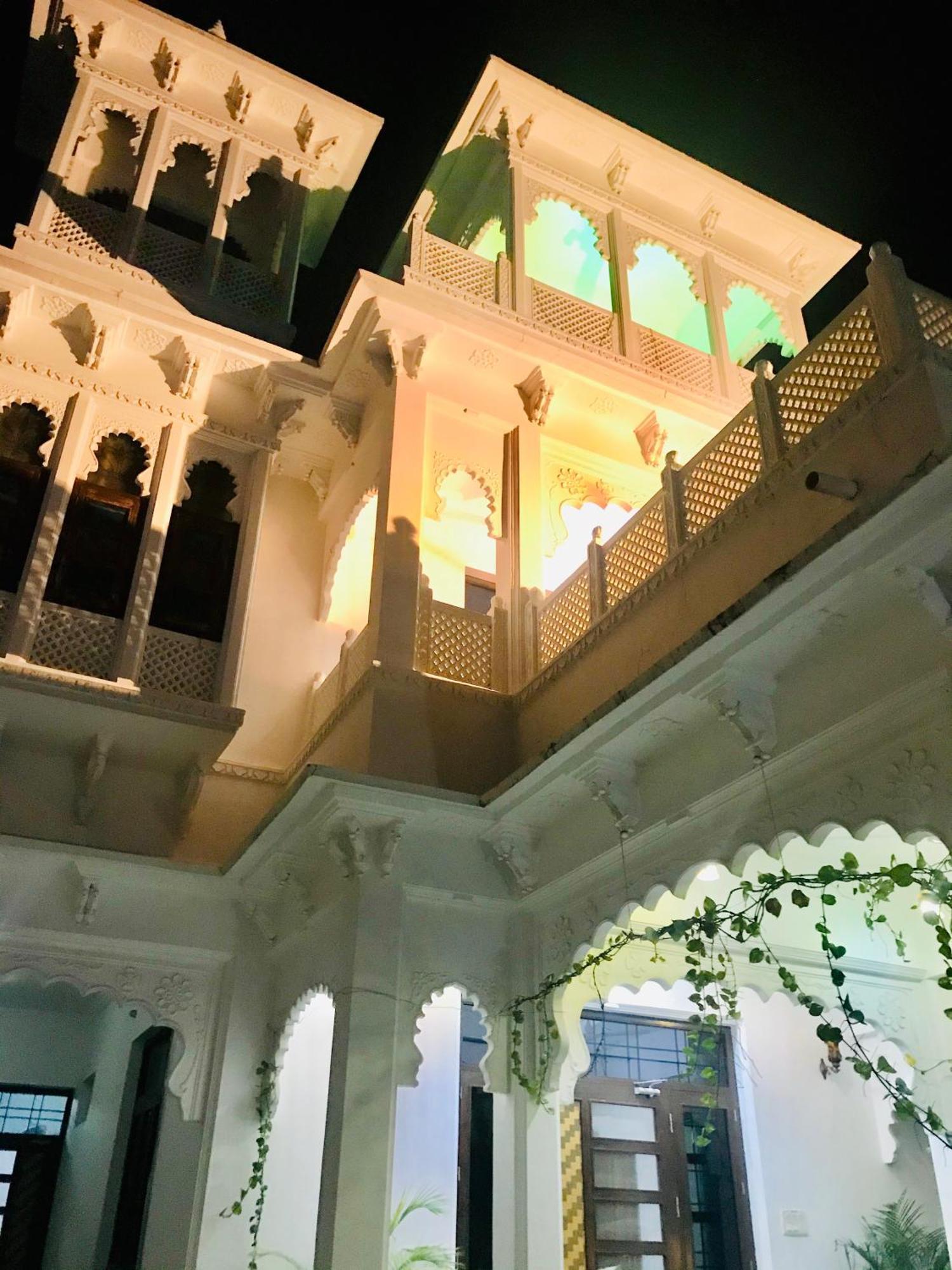 Royal Heritage Villa Udajpur Zewnętrze zdjęcie
